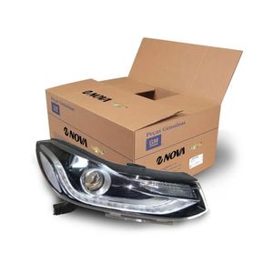 Farol Lado Direito Com Drl Led Ltz Tracker Peças Genuínas GM 42725341