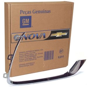 Moldura Do Farol De Milha Lado Esquerdo Cromada  Tracker Peças Genuínas GM 42392704