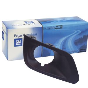Moldura Lado Direito Com Farol De Milha Parachoque  Onix /prisma Peças Genuínas GM 52092366