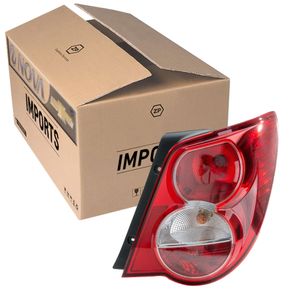 Lanterna Traseira Sedan Bicolor Lado Direito Sonic Imports ZN1313432