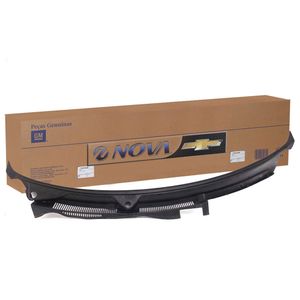 Grade Churrasqueira Do Parabrisas  Tracker Original Chevrolet 95363531