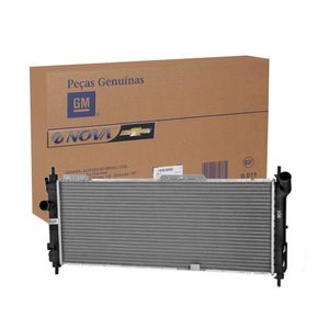 Radiador De Agua Com Ar Condicionado 16v 8v Corsa Classic /corsa Pickup Wagon Original Chevrolet 932