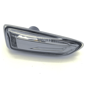 Lanterna Pisca Seta Paralama Lado Direito Tracker 1.0 1.2 turbo pcd lt ltz premier /onix Plus Sedan